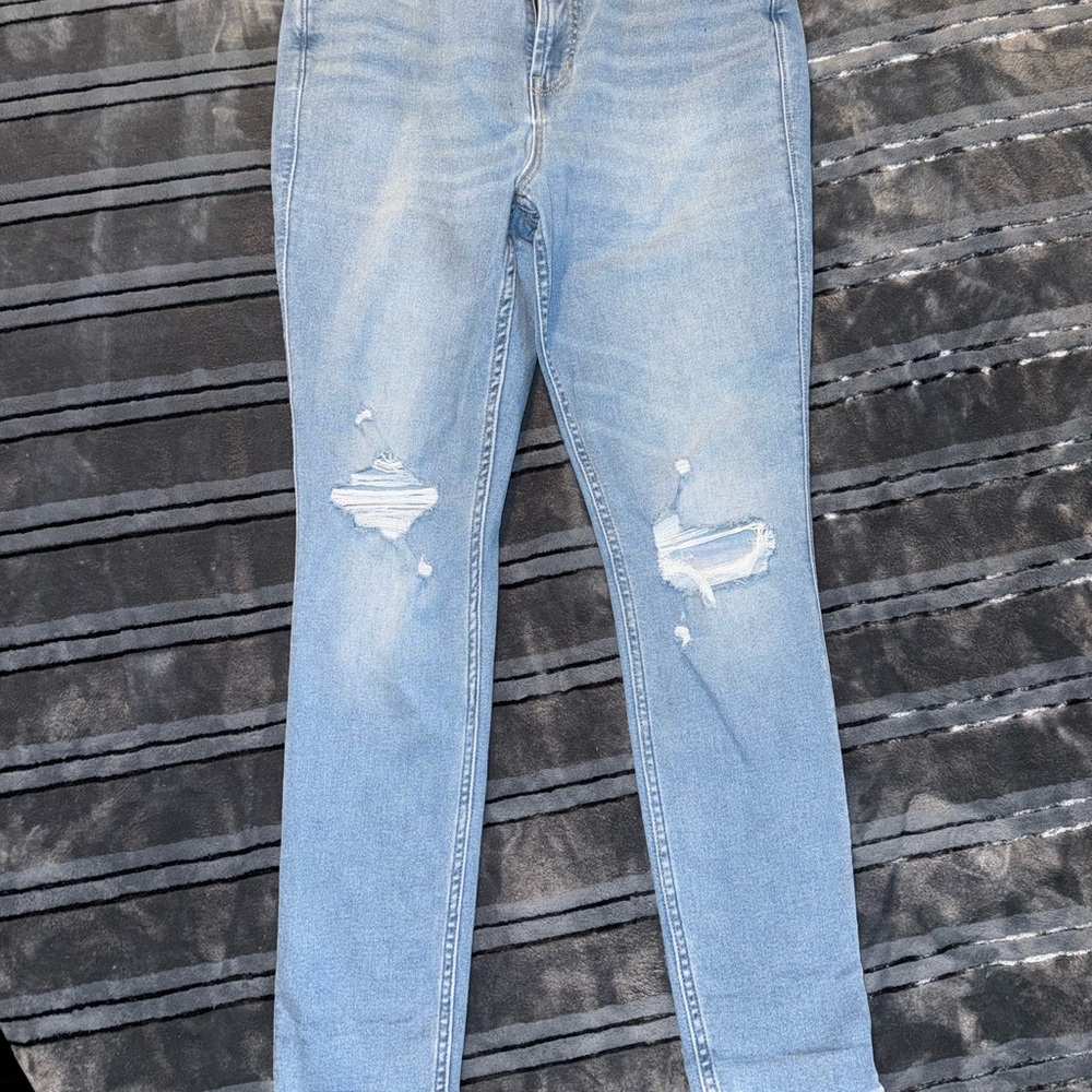 Old Navy Blue Skinny Jeans Distressed Design